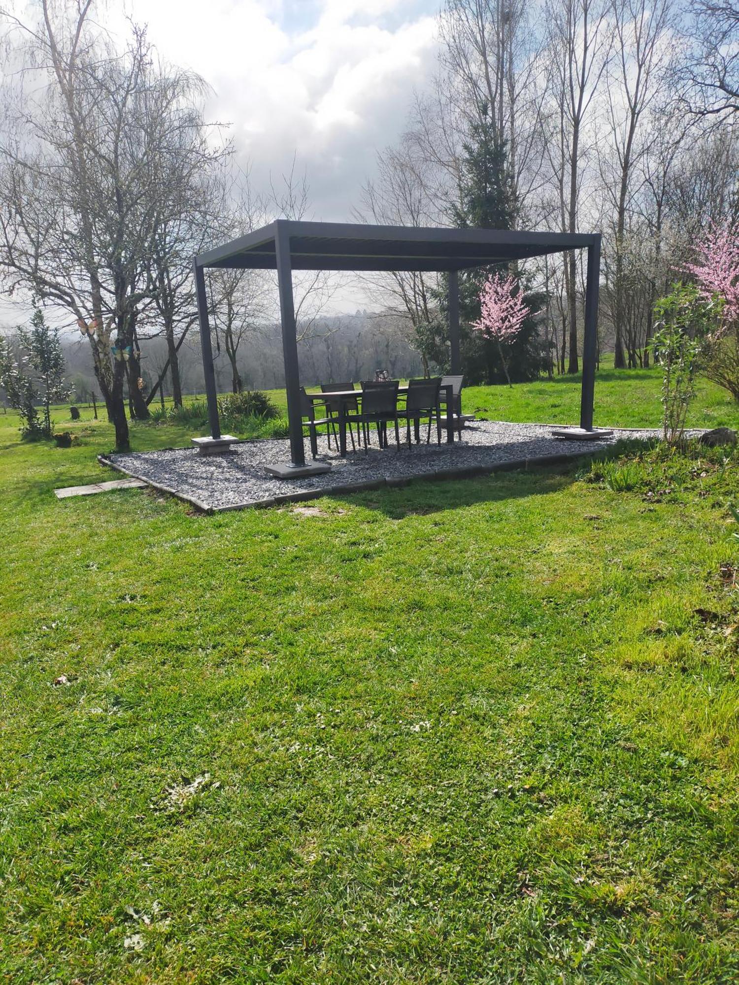 Chambre D'Hotes Se Sentir Libre Noisette Crozant Exterior foto